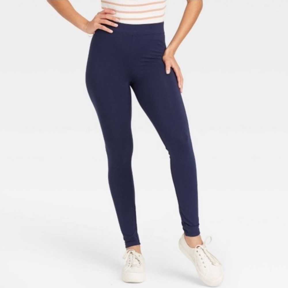 Aritzia Wilfred Free Navy Skinny Pants